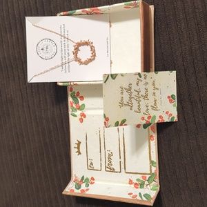 Rose Gold Crown of Thorns Necklace NEW in magnetic gift box